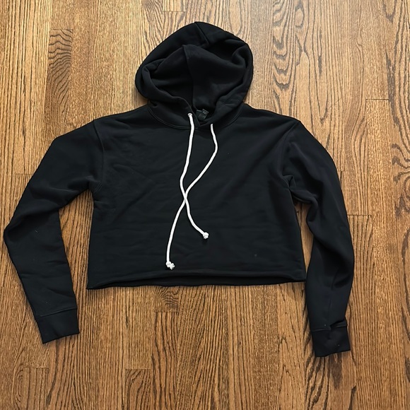 wild fable Tops - Wild fable cropped hoodie
